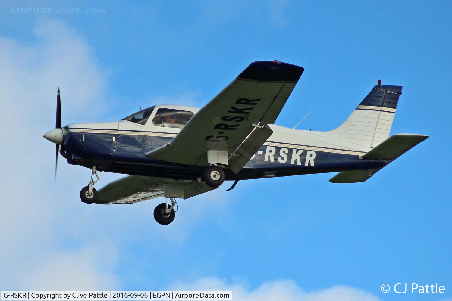 G-RSKR, 1979 Piper PA-28-161 Cherokee Warrior II C/N 28-7916181, On finals at Dundee EGPN