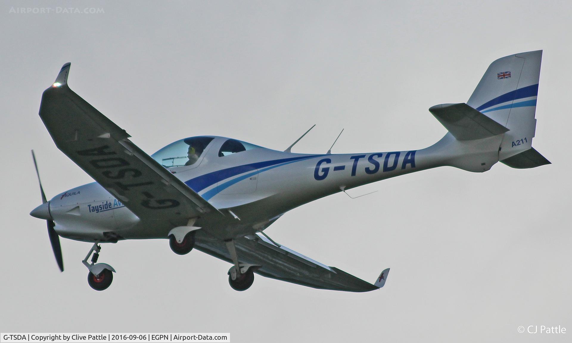 G-TSDA, 2015 Aquila AT01-100A C/N AT01-100A-329, In action with Tayside Aviation at Dundee EGPN