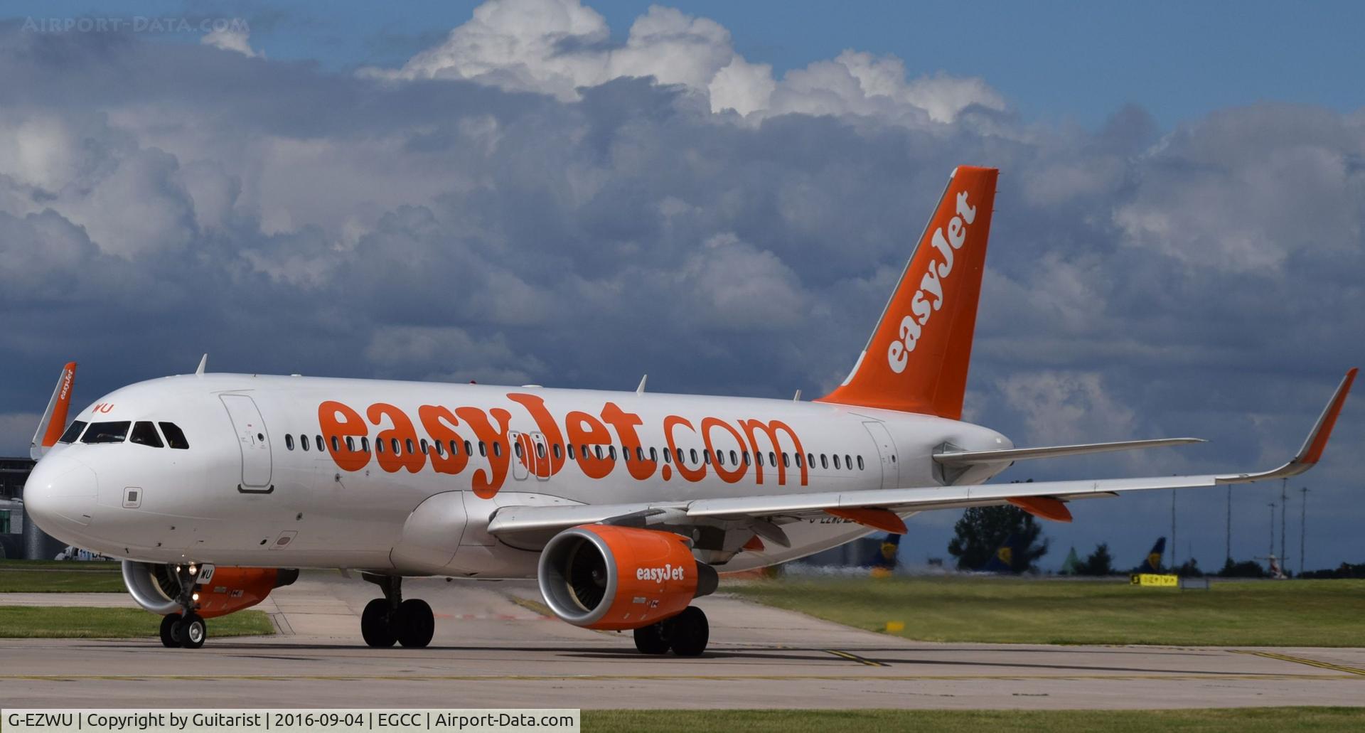G-EZWU, 2014 Airbus A320-214 C/N 6095, At Manchester