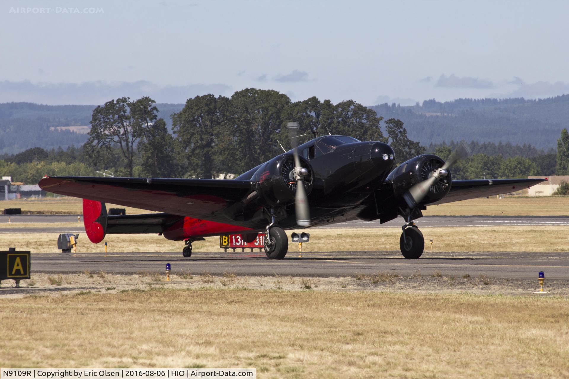 N9109R, 1943 Beech C18S (AT-7C) C/N 4383 (5676), Beech taxing out for prior to performing.