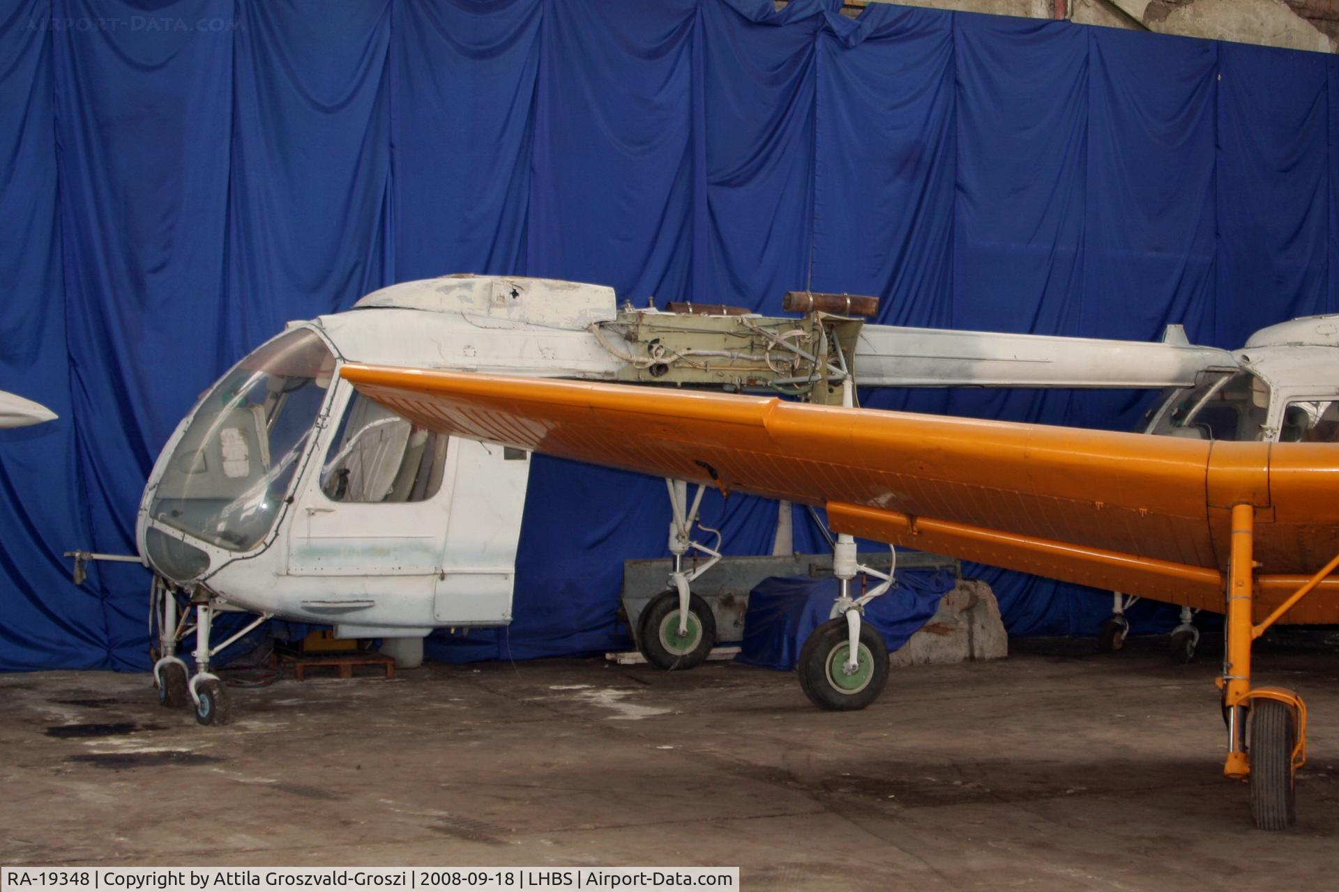 RA-19348, 1973 Kamov Ka-26 Hoodlum C/N 7303604, Budaörs Airport, Hungary