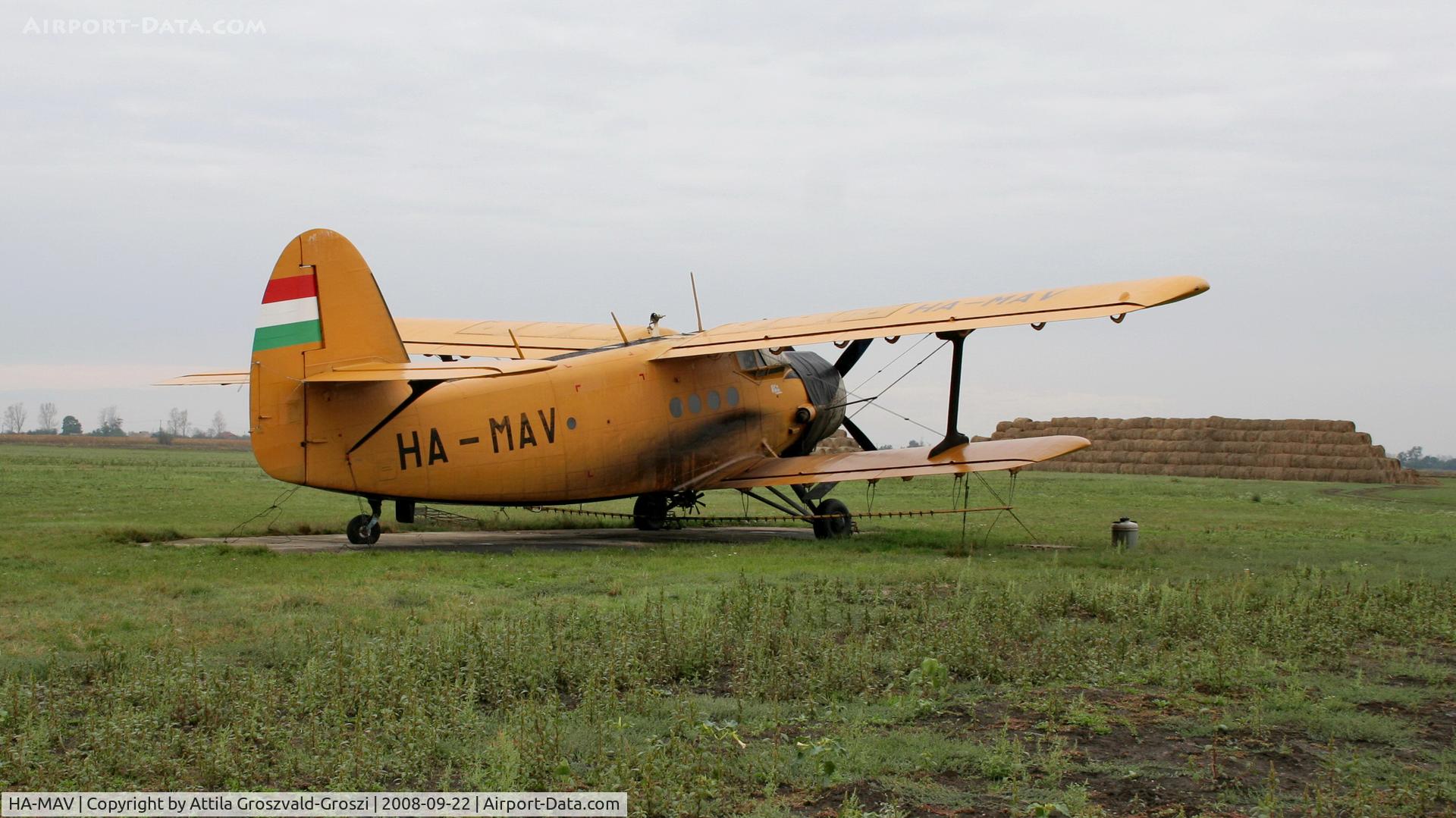 HA-MAV, 1985 PZL-Mielec An-2R C/N 1G211-15, Orosháza, agricultural airport and take-off field