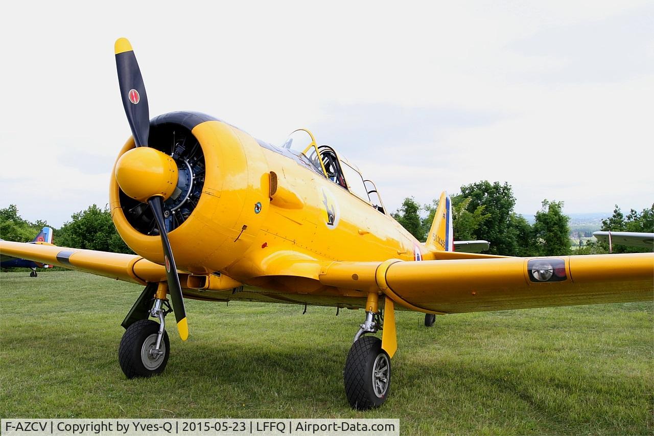 F-AZCV, 1951 North American T-6G Texan C/N 182-143, North American T-6G Texan, La Ferté-Alais airfield (LFFQ) Airshow 2015