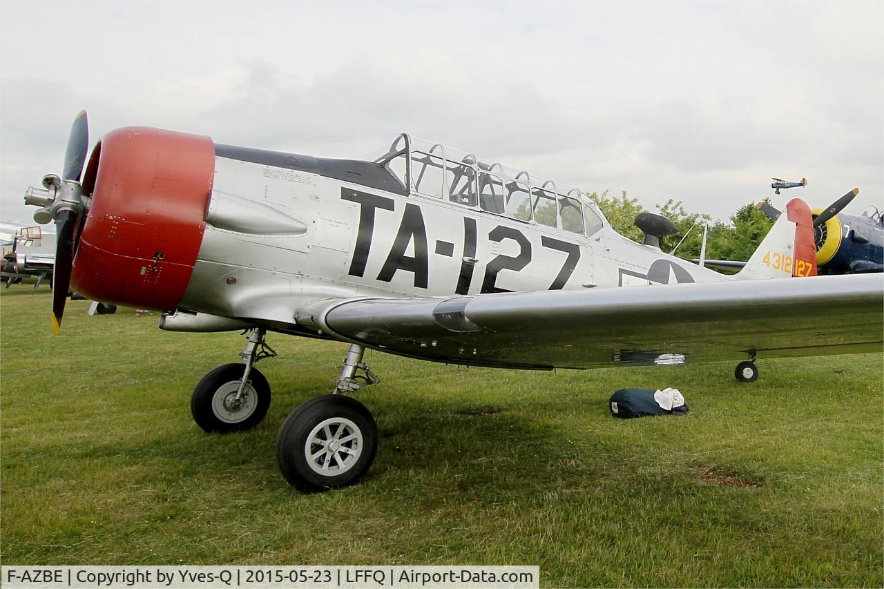 F-AZBE, North American AT-6C Harvard IIA C/N 88-12127, North American AT-6C Harvard IIA, Static display, La Ferté-Alais airfield (LFFQ) Airshow 2015