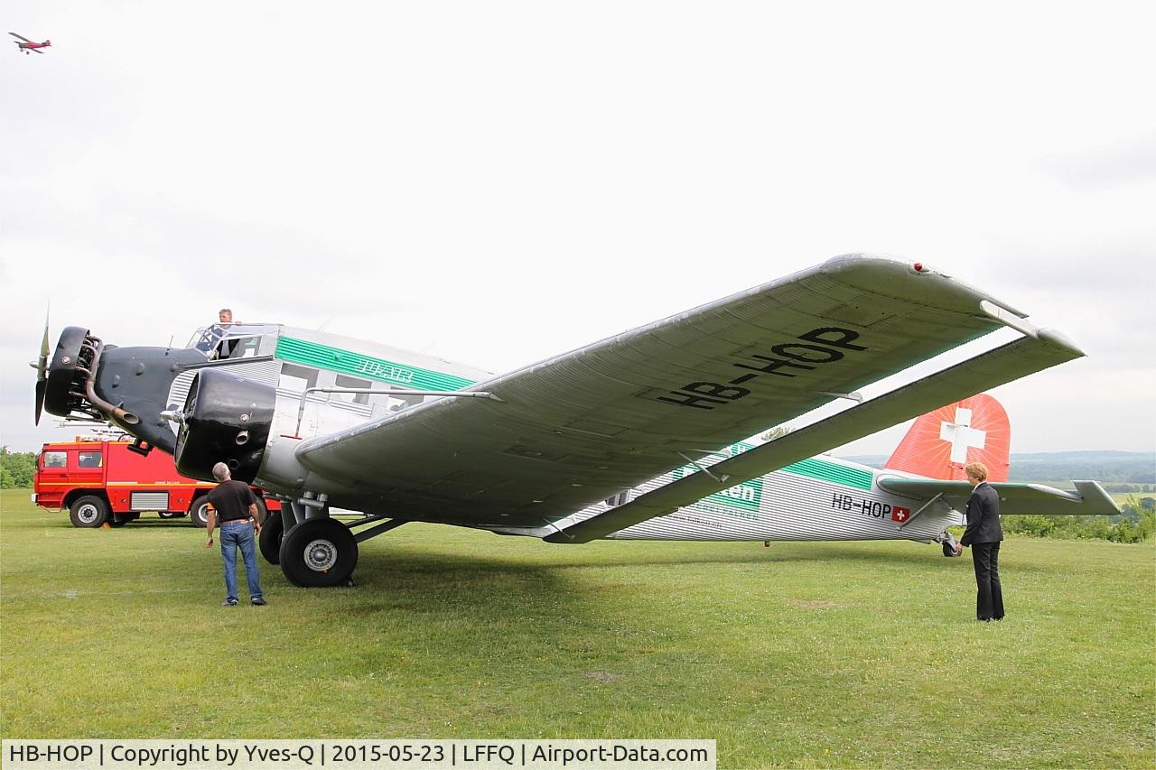 HB-HOP, 1939 Junkers Ju-52/3m g4e C/N 6610, Junkers Ju-523m g4e, Displayed at La Ferté-Alais airfield (LFFQ) Airshow 2015