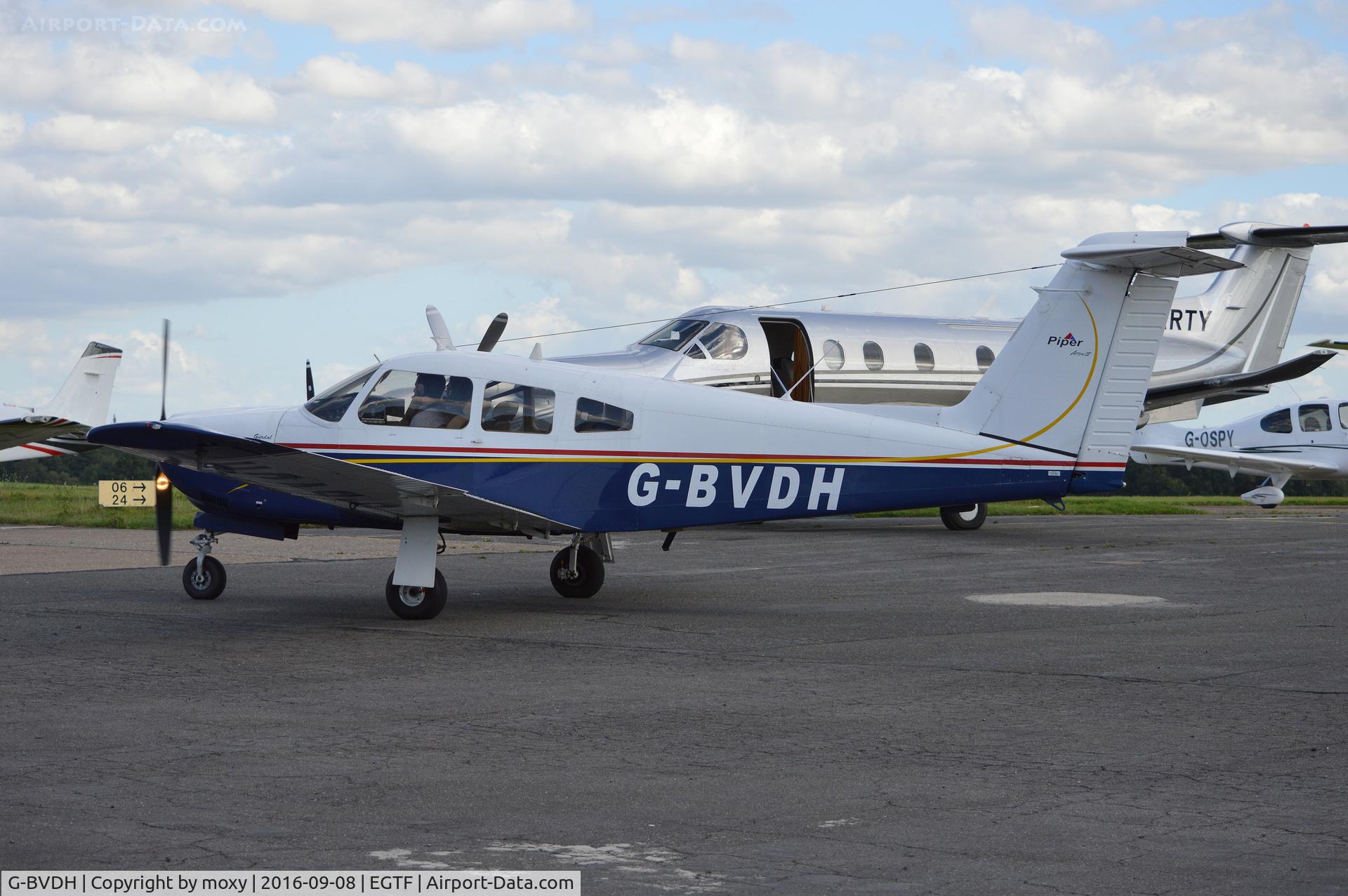 G-BVDH, 1979 Piper PA-28RT-201 Arrow IV C/N 28R-7918030, Piper PA-28RT-2-1 Cherokee Arrow IV at Fairoaks. Ex N2176L