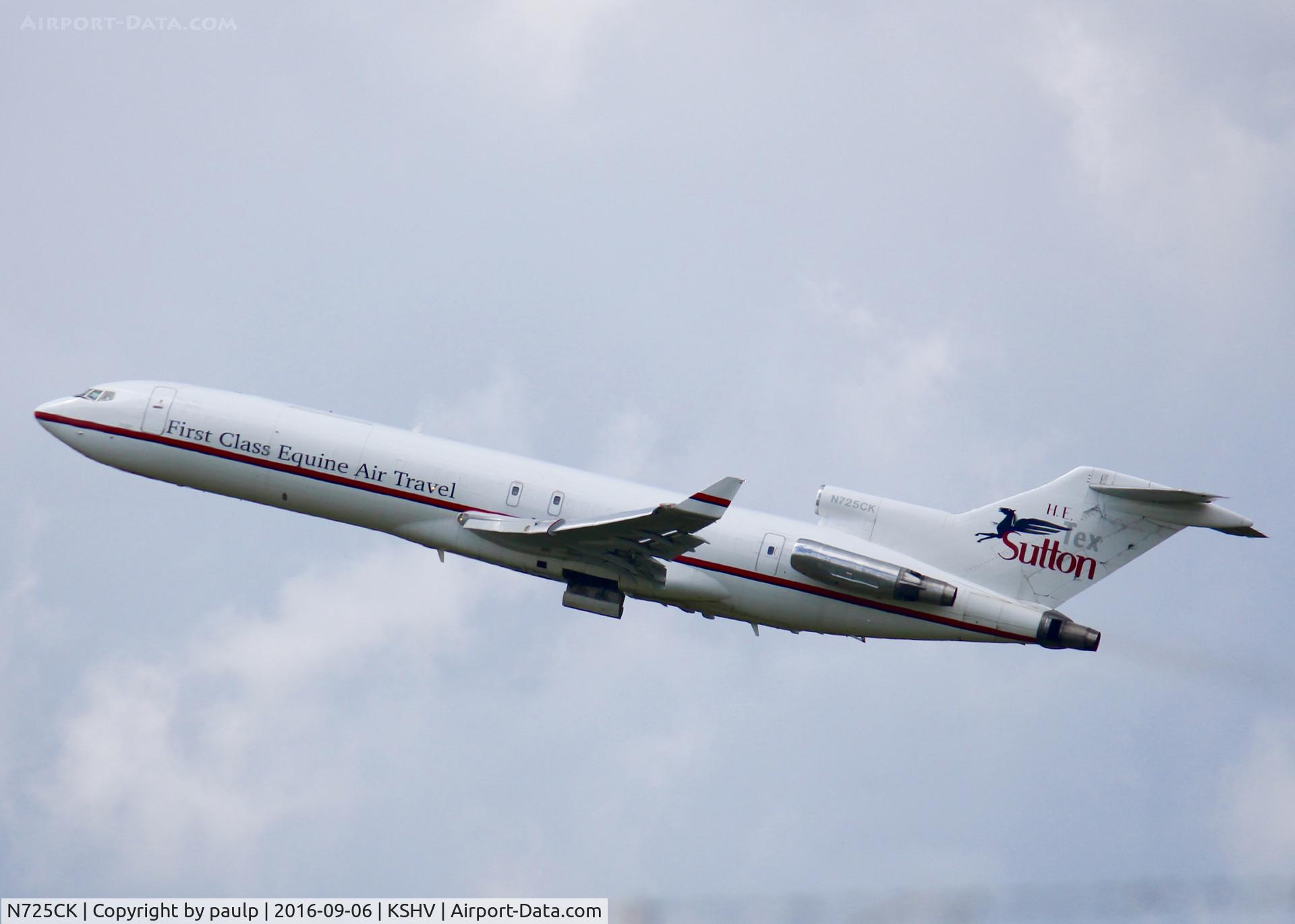 N725CK, 1980 Boeing 727-224 C/N 22252, At Shreveport Regional.