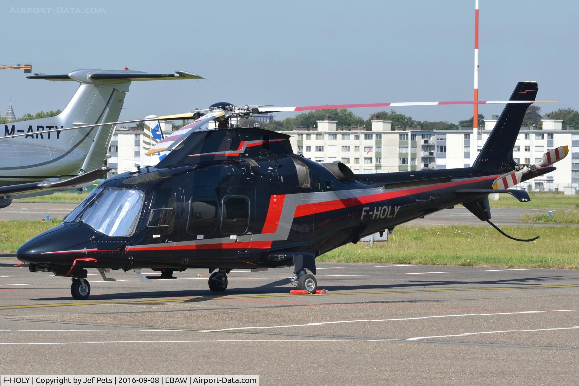 F-HOLY, 2011 AgustaWestland AW-109SP Grand New C/N 22242, Parked.
