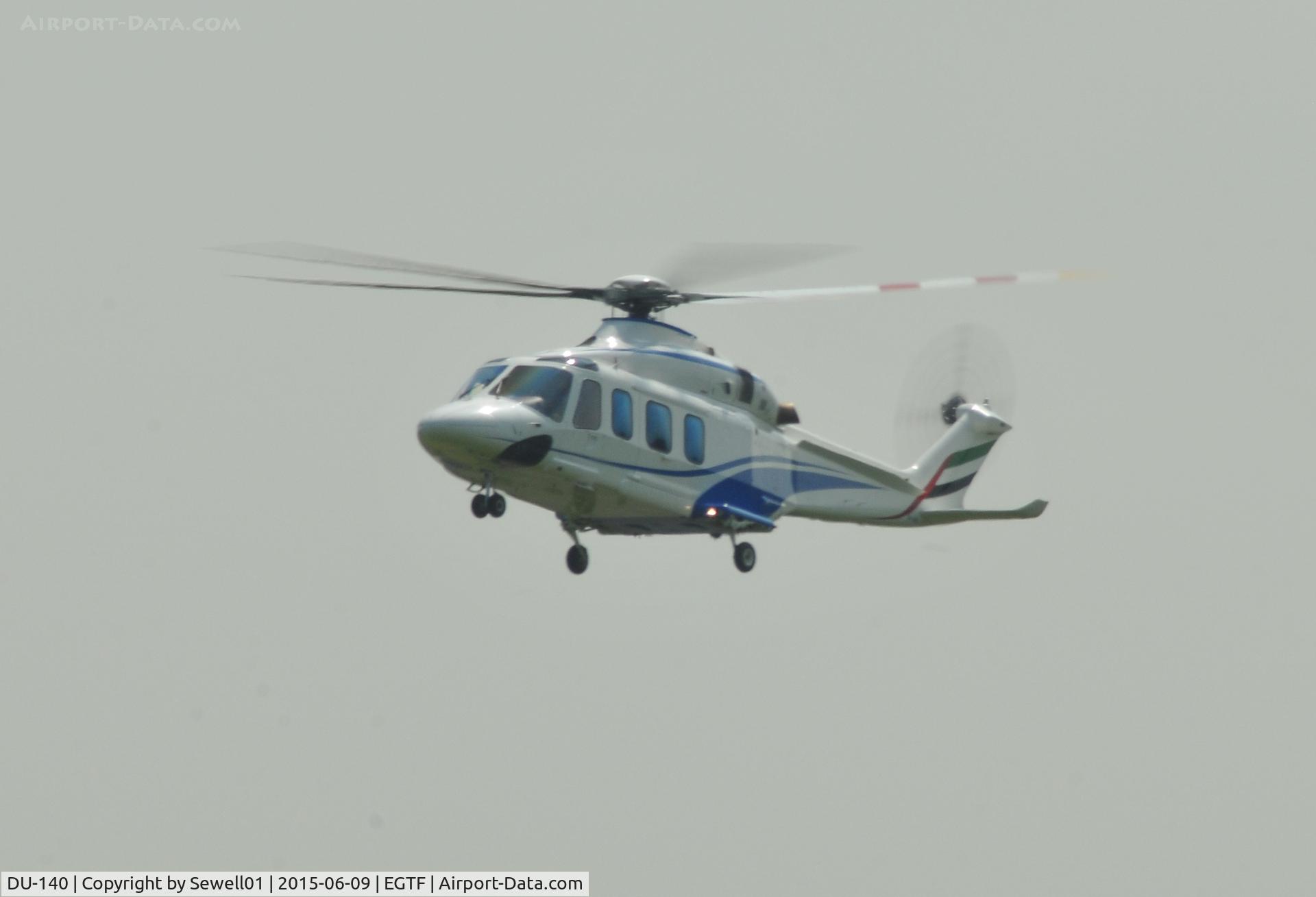 DU-140, AgustaWestland AW-139 C/N 31073, Landing at Fairoaks