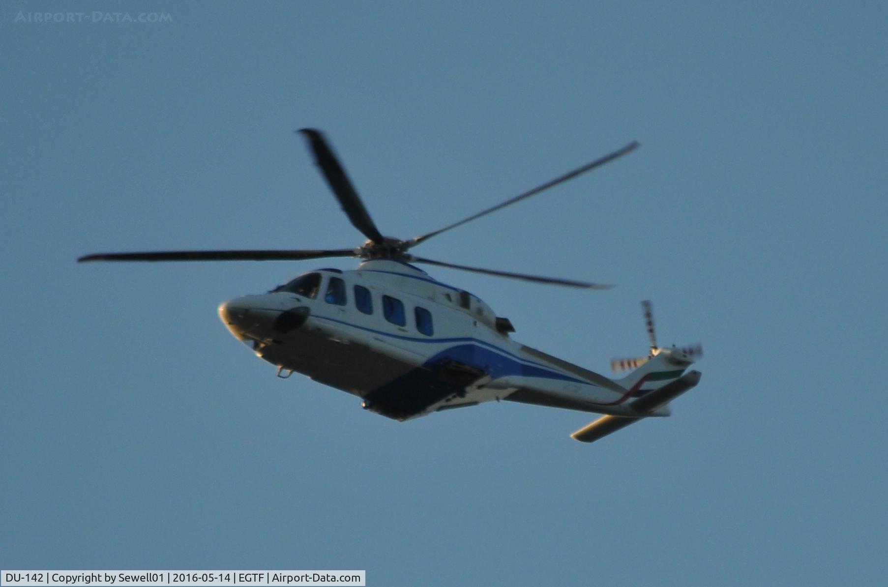 DU-142, AgustaWestland AW-139 C/N 31234, Landing at Fairoaks