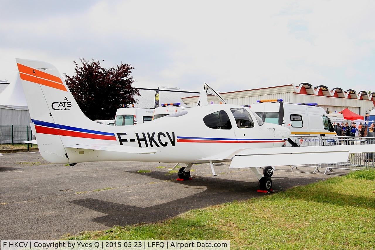 F-HKCV, 2012 Cirrus SR20 C/N 2214, Cirrus SR20, Static display, La Ferté-Alais airfield (LFFQ) Air show 2015