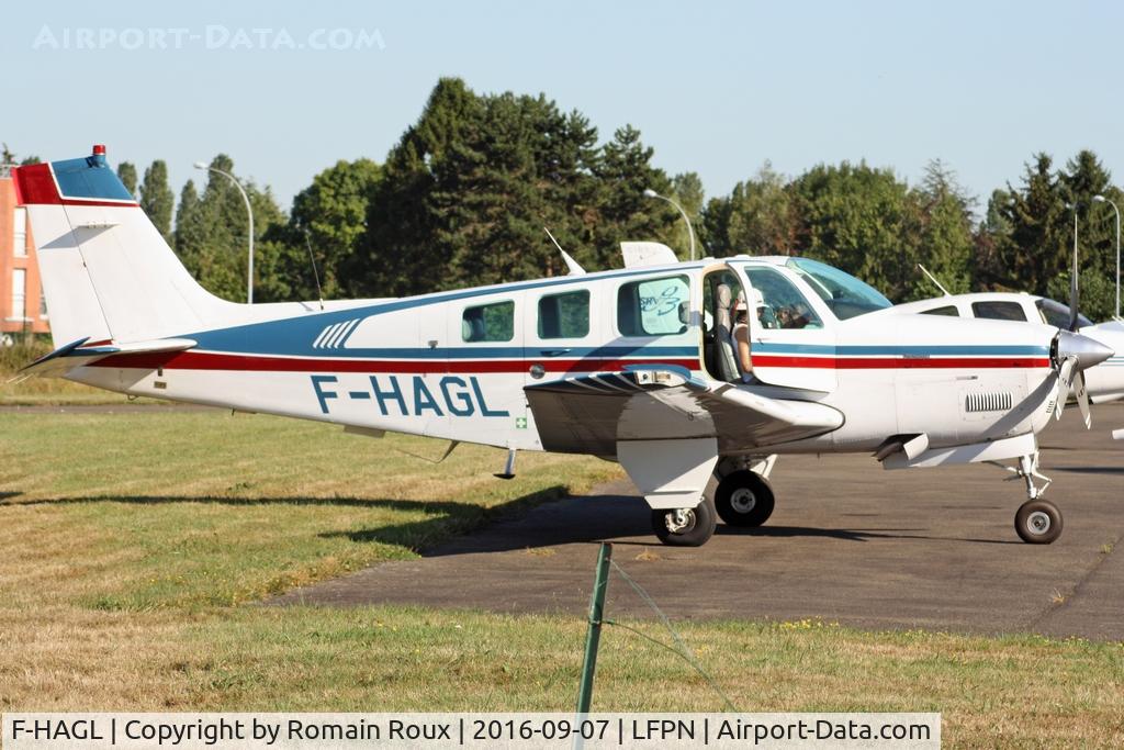 F-HAGL, 1996 Beech A36 Bonanza 36 C/N E-3003, Parked
