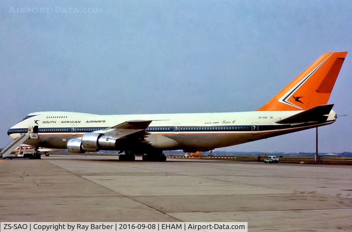 ZS-SAO, 1972 Boeing 747-244B C/N 20556, Boeing 747-244B [20556] (South African Airways) Amsterdam-Schiphol~PH 28/09/1996. From a slide.
