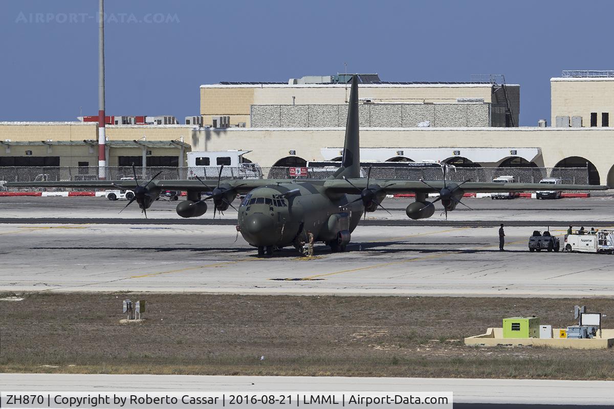 ZH870, 1997 Lockheed Martin C-130J-30 Hercules C.4 C/N 382-5445, Park 9