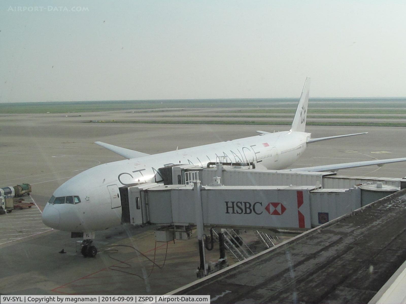 9V-SYL, 2005 Boeing 777-312 C/N 33376, on stand