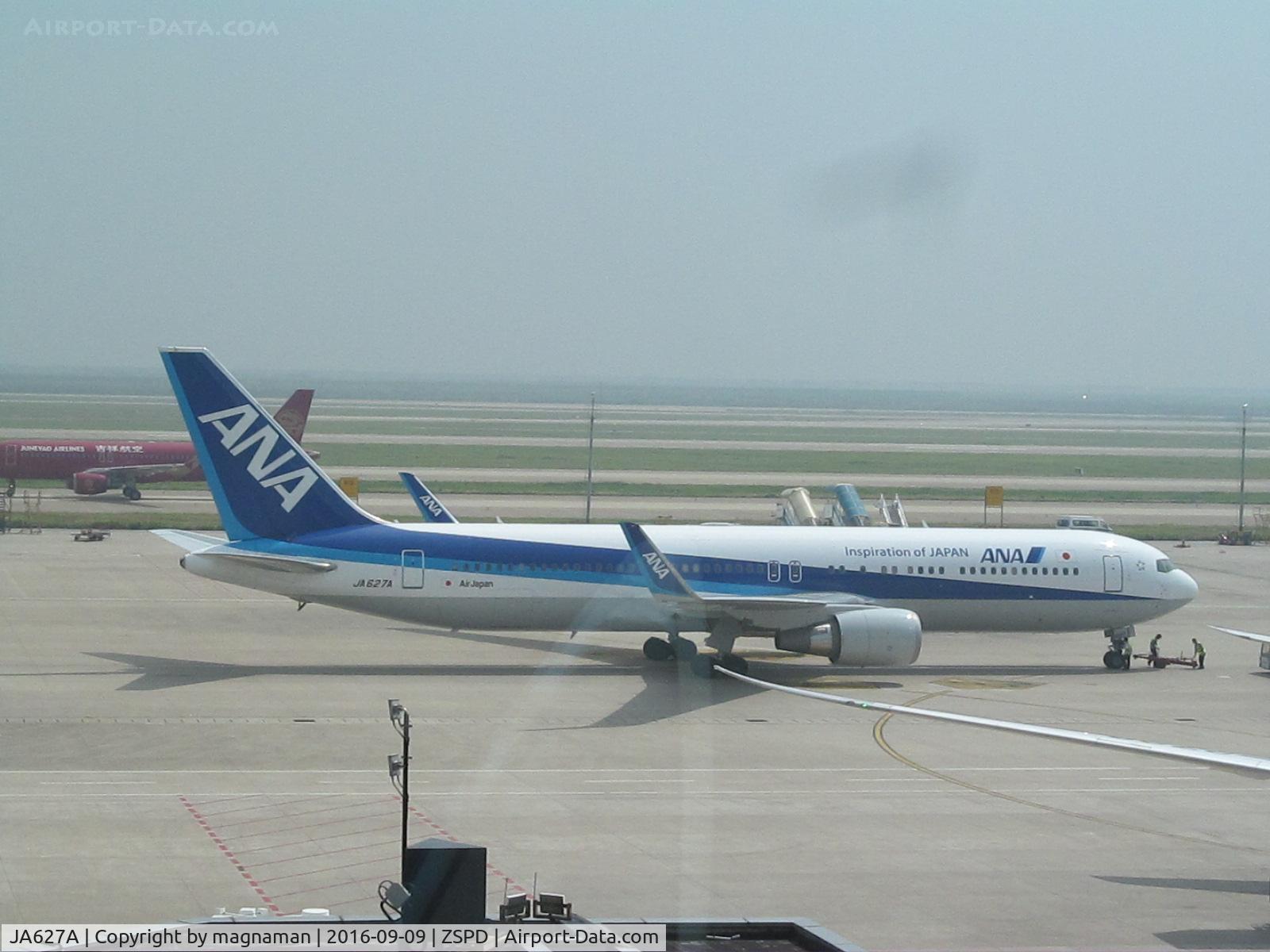 JA627A, 2012 Boeing 767-381/ER C/N 40898, at shanghai