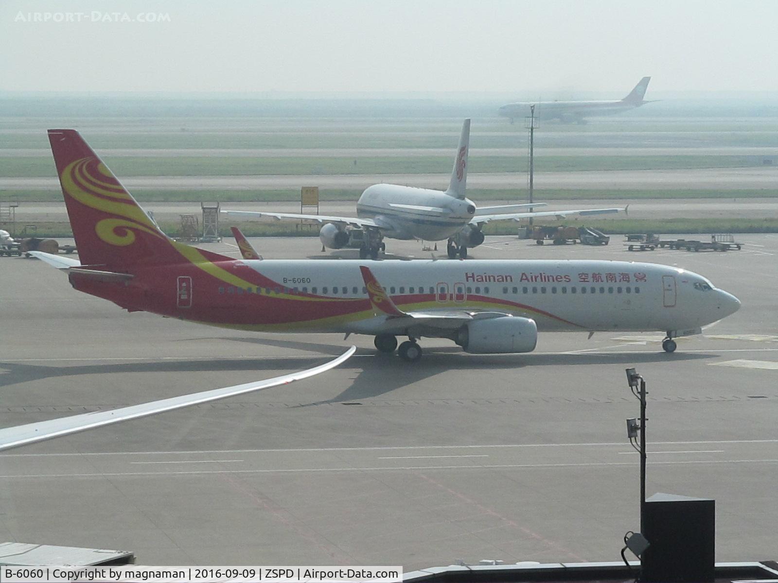 B-6060, Boeing 737-84P C/N 39963, taxying out