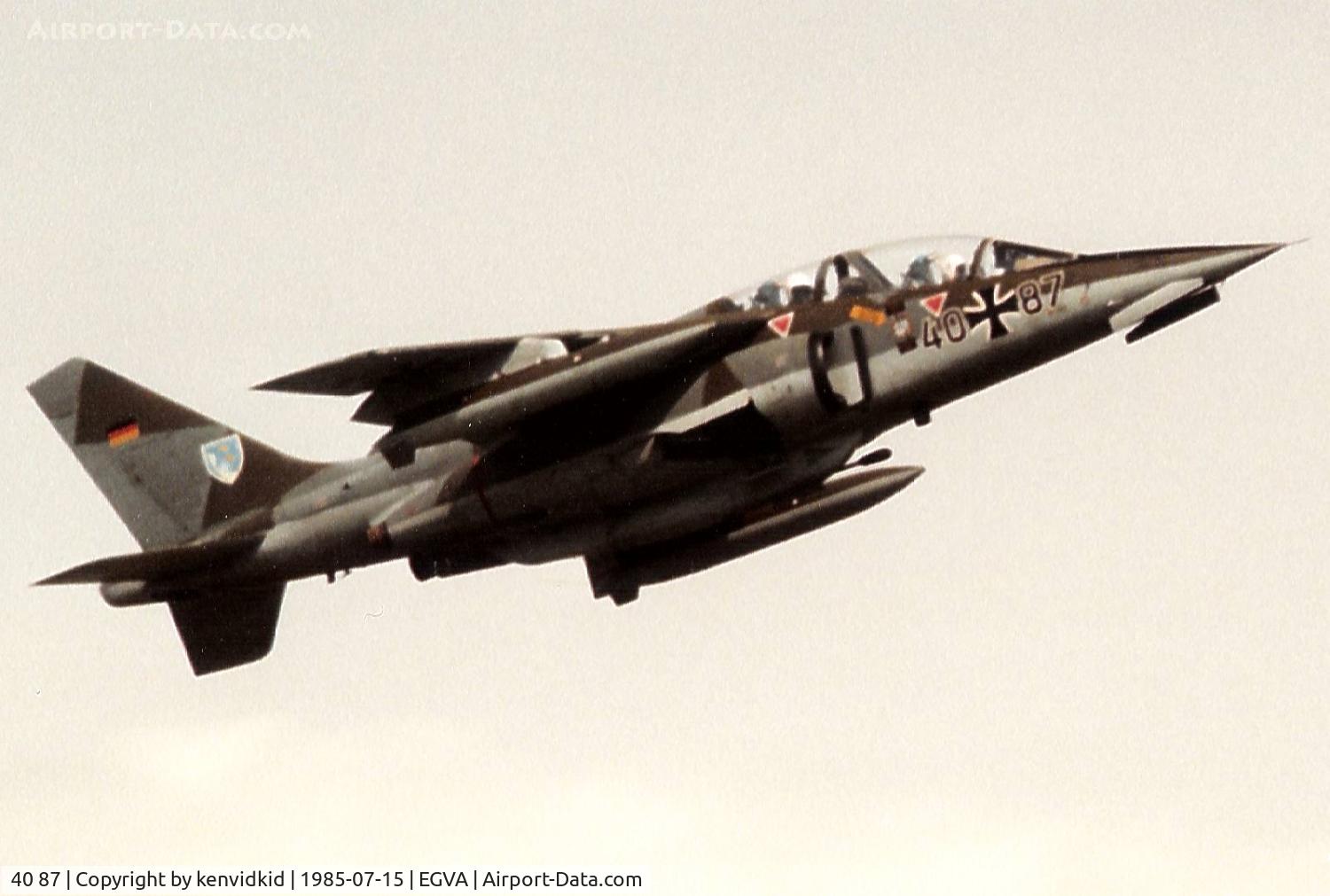 40 87, Dassault-Dornier Alpha Jet A C/N 0087, German Air Force departing IAT.