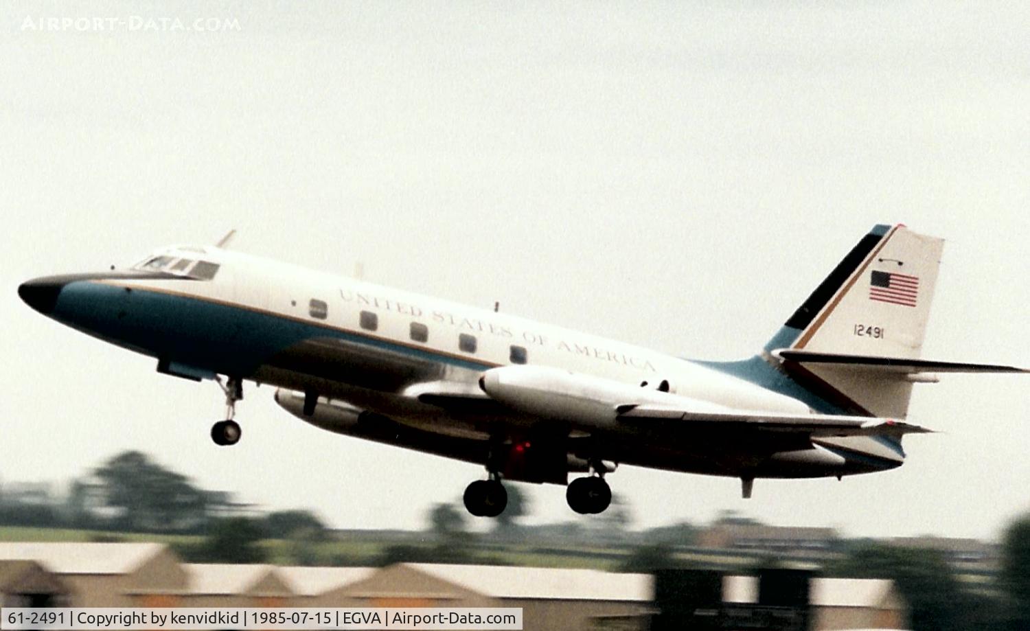 61-2491, 1961 Lockheed VC-140B-LM Jetstar C/N 1329-5027, US Air Force departing IAT.