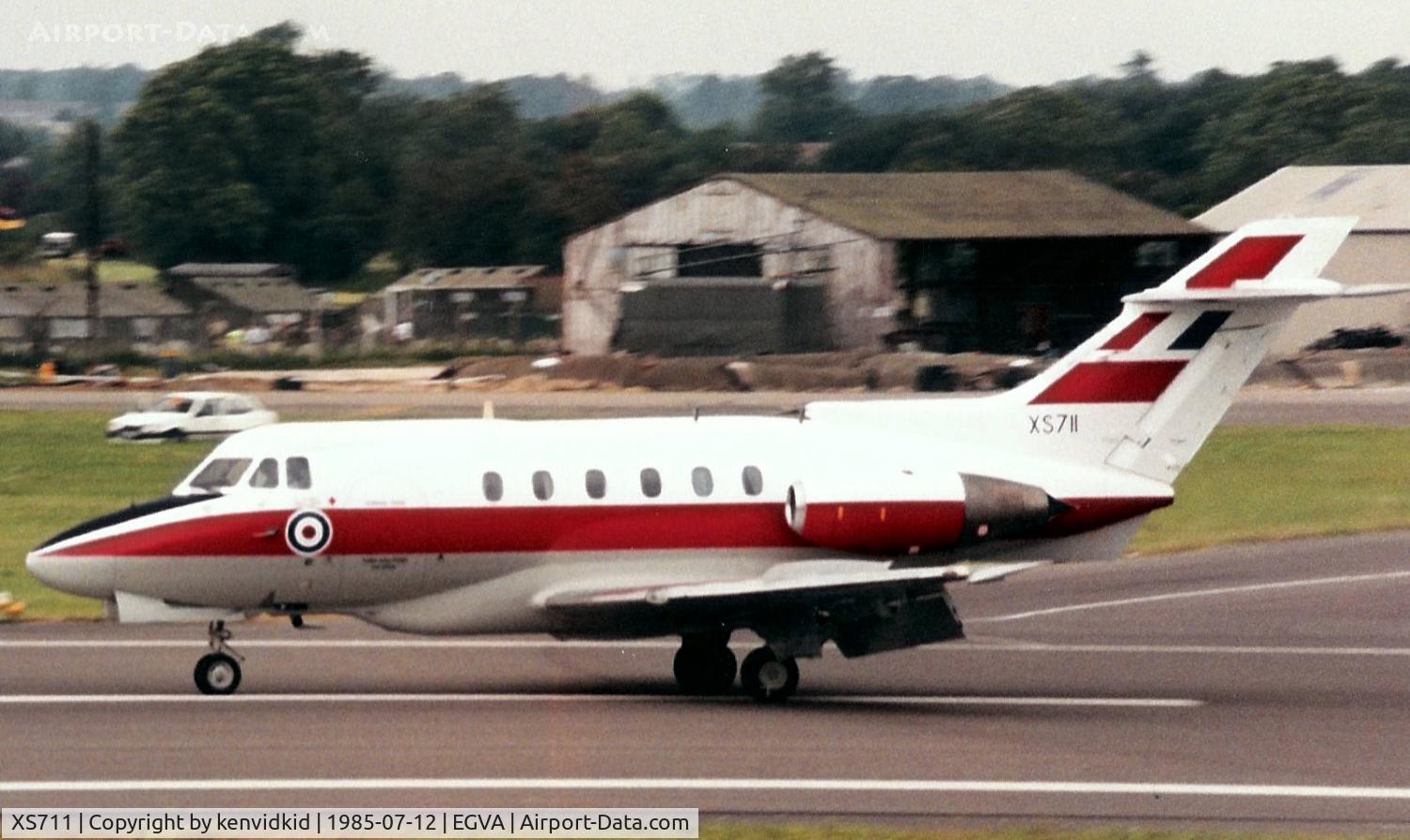 XS711, 1965 Hawker Siddeley HS.125 Dominie T.1 C/N 25024, Royal Air Force arriving at IAT.