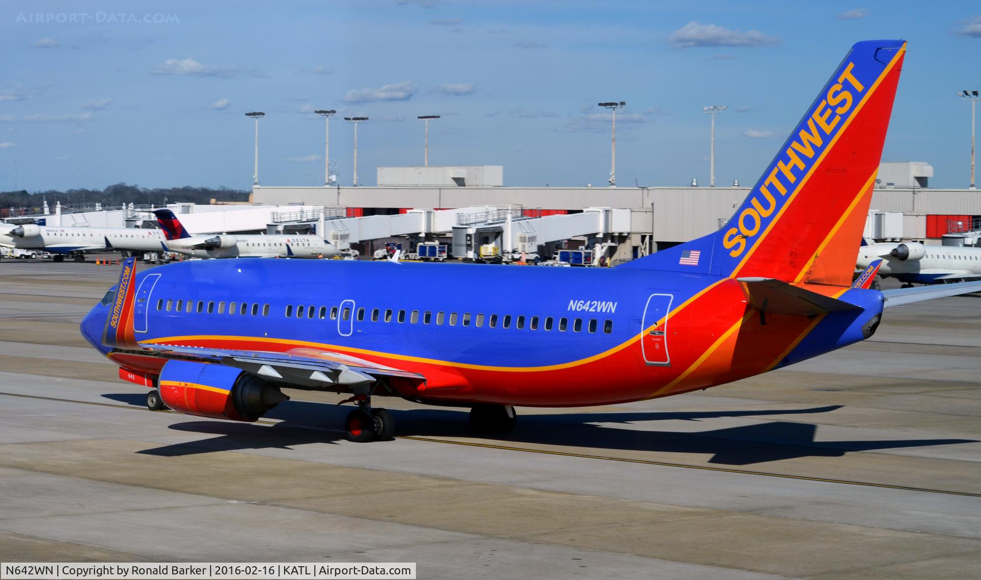 N642WN, 1997 Boeing 737-3H4 C/N 27715, Taxi Atlanta