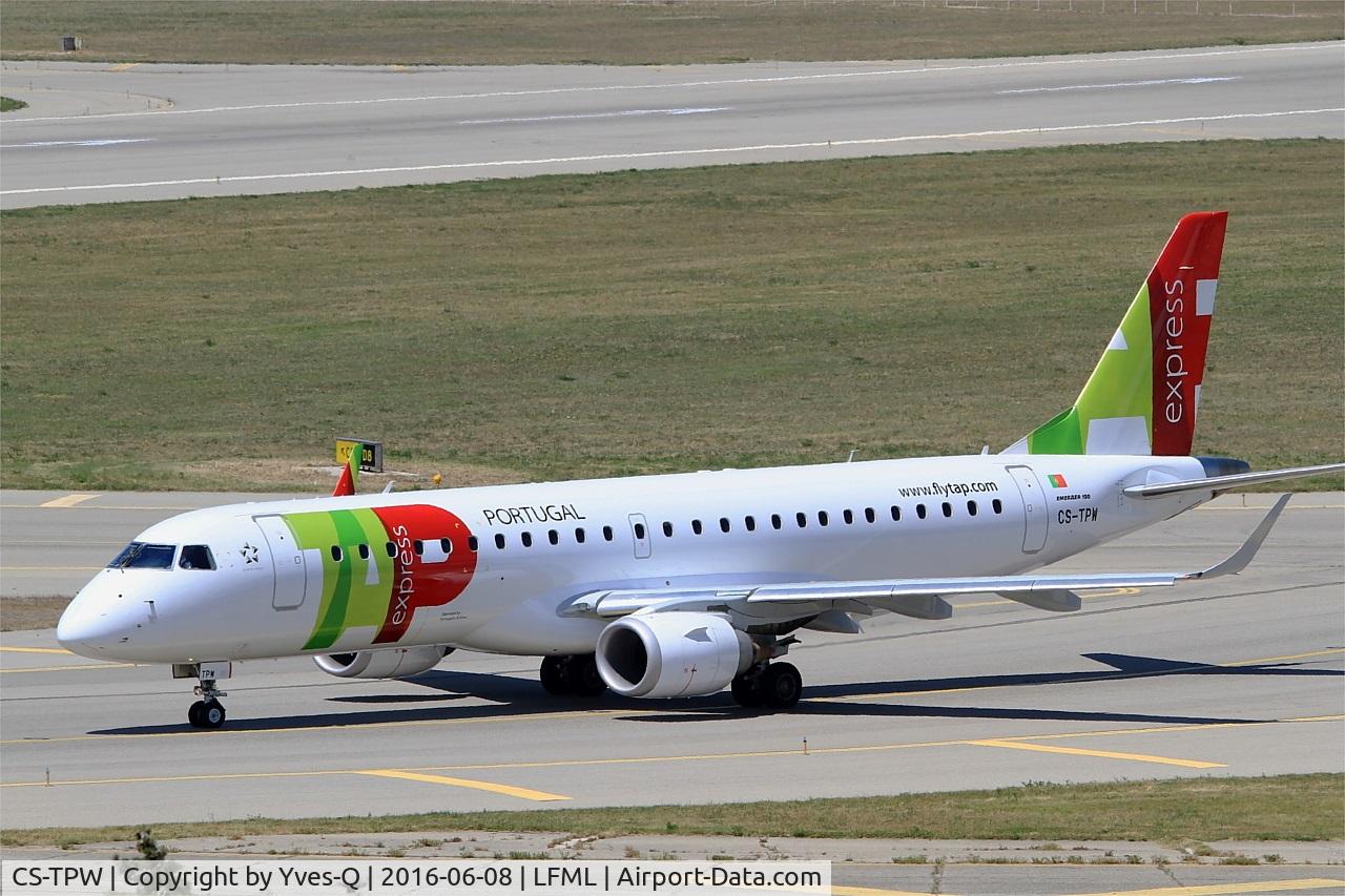 CS-TPW, 2012 Embraer 190LR (ERJ-190-100LR) C/N 19000550, Embraer ERJ-190LR, Taxiing to holding point rwy 31R, Marseille-Provence Airport (LFML-MRS)