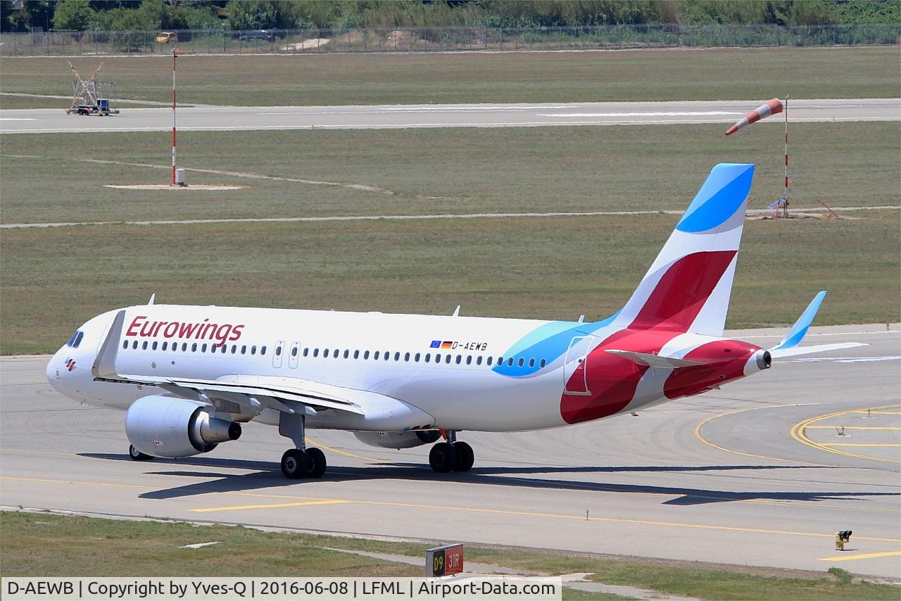 D-AEWB, 2016 Airbus A320-214 C/N 6992, Airbus A320-214, lining up rwy 31R, Marseille-Provence Airport (LFML-MRS)