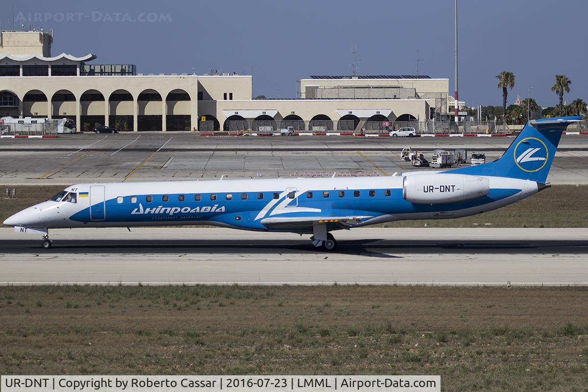 UR-DNT, 2003 Embraer ERJ-145LR (EMB-145LR) C/N 145709, Runway 31