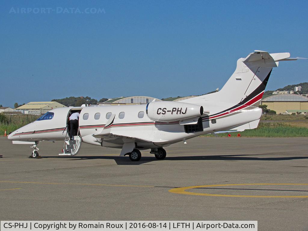 CS-PHJ, 2016 Embraer EMB-505 Phenom 300 C/N 50500336, Parked