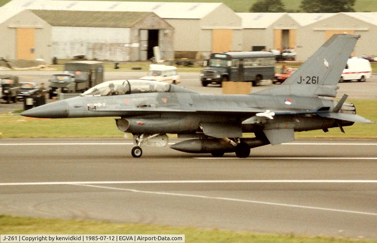 J-261, Fokker F-16B Fighting Falcon C/N 6E-3, Royal Netherlands Air Force arriving at IAT.