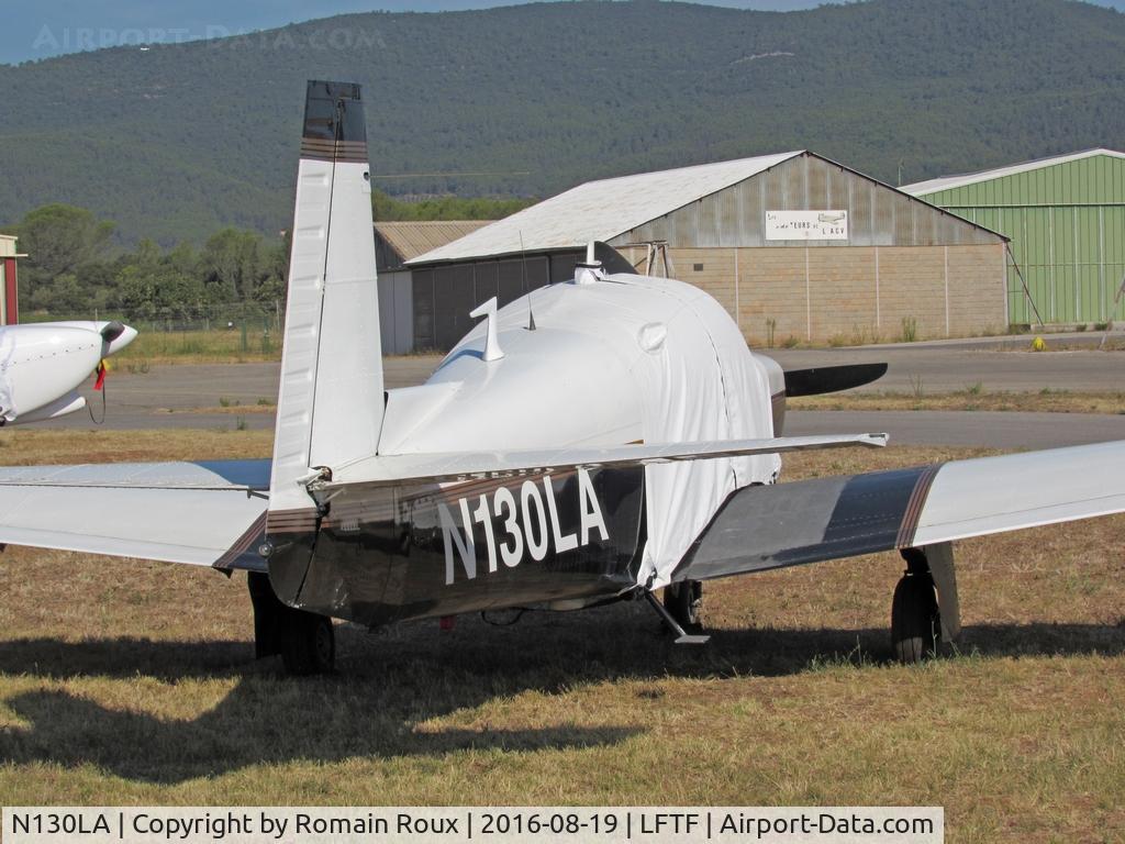 N130LA, 1975 Mooney M20E C/N 21-1175, Parked
