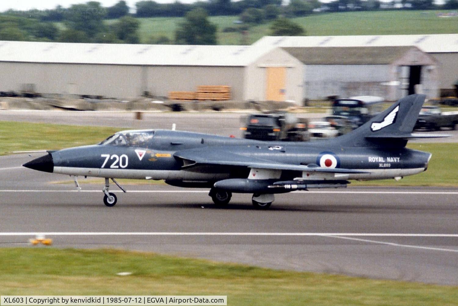 XL603, Hawker Hunter T.8M C/N 41H/695926, Royal Navy arriving at IAT.