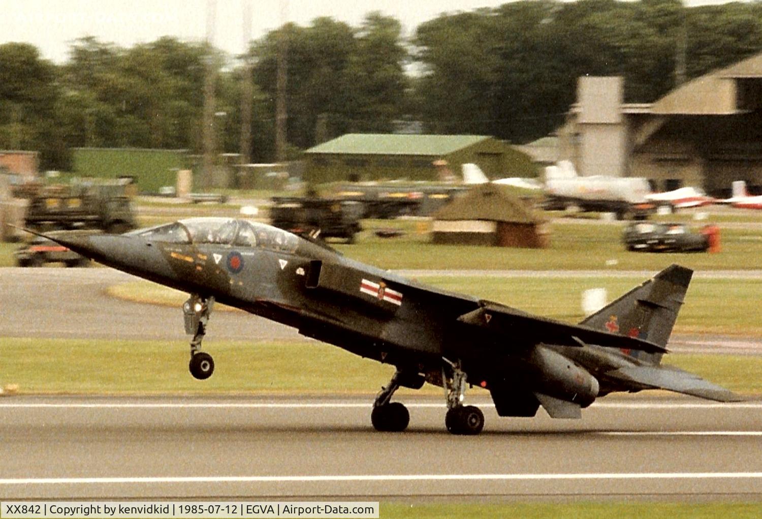XX842, 1975 Sepecat Jaguar T.2A C/N B.30, Royal Air Force arriving at IAT.