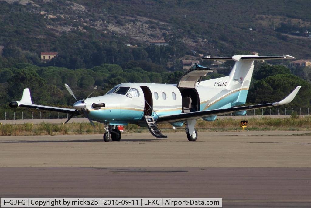 F-GJFG, 1999 Pilatus PC-12/45 C/N 256, Parked