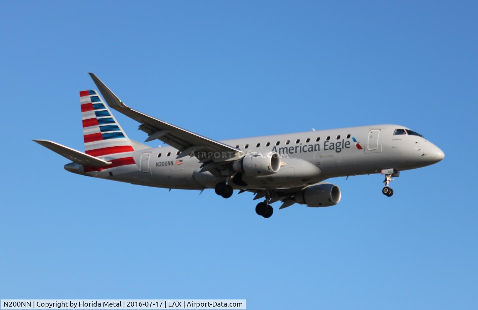 N200NN, 2015 Embraer 175LR (ERJ-170-200LR) C/N 17000456, American Eagle