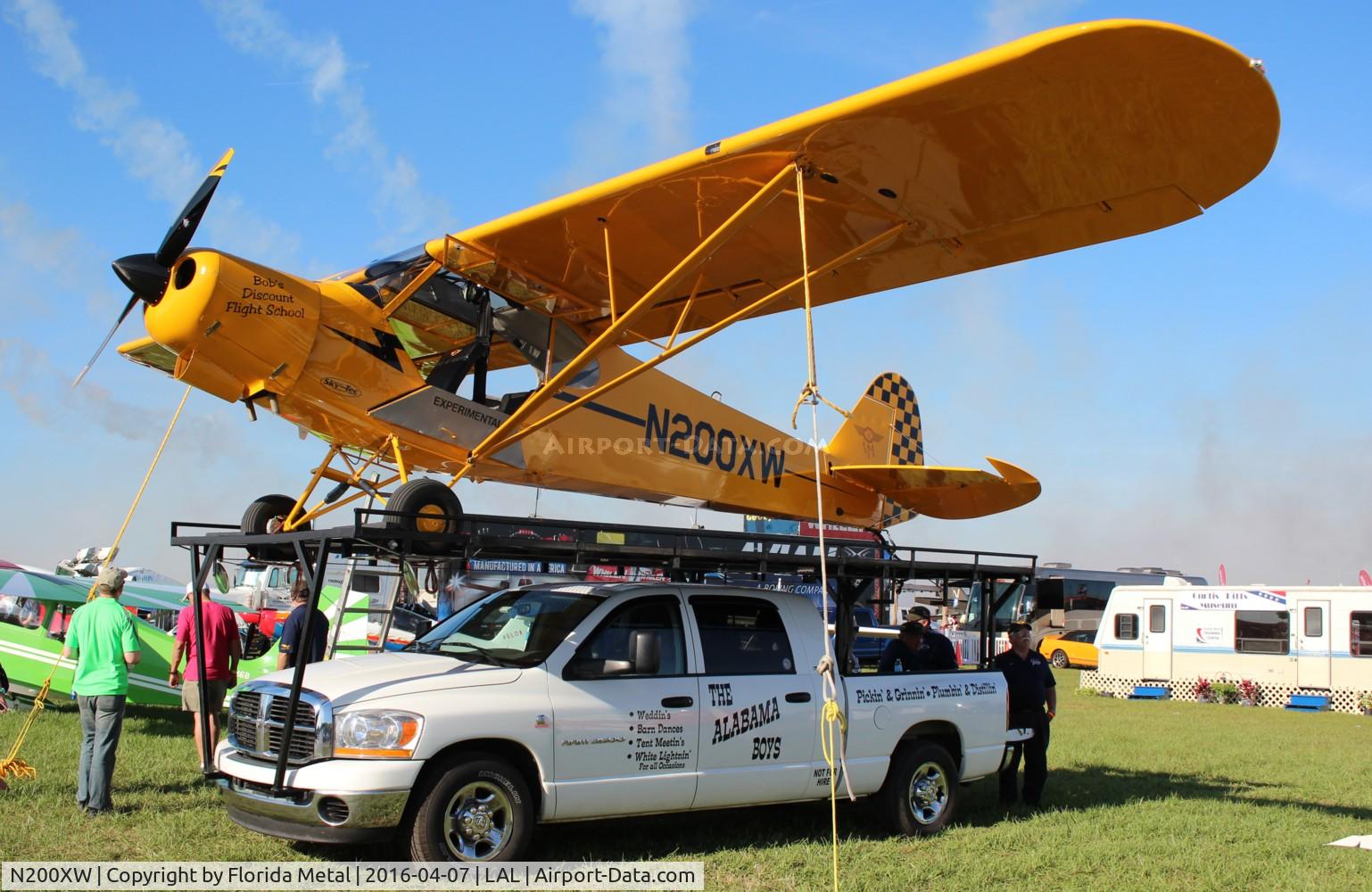 N200XW, 2016 American Legend AL18 C/N AL-1208, Greg Koontz plane he landed on a Dodge Ram
