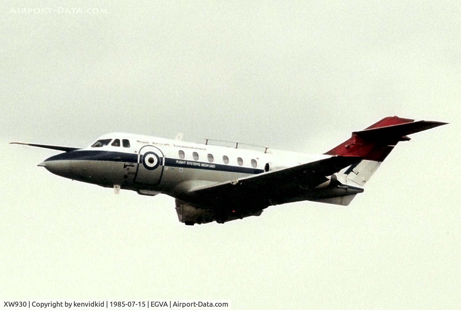 XW930, 1966 Hawker Siddeley HS.125 Series 1 C/N 25009, Royal Aircraft Establishment departing IAT, aircraft was used in wind shear tests.