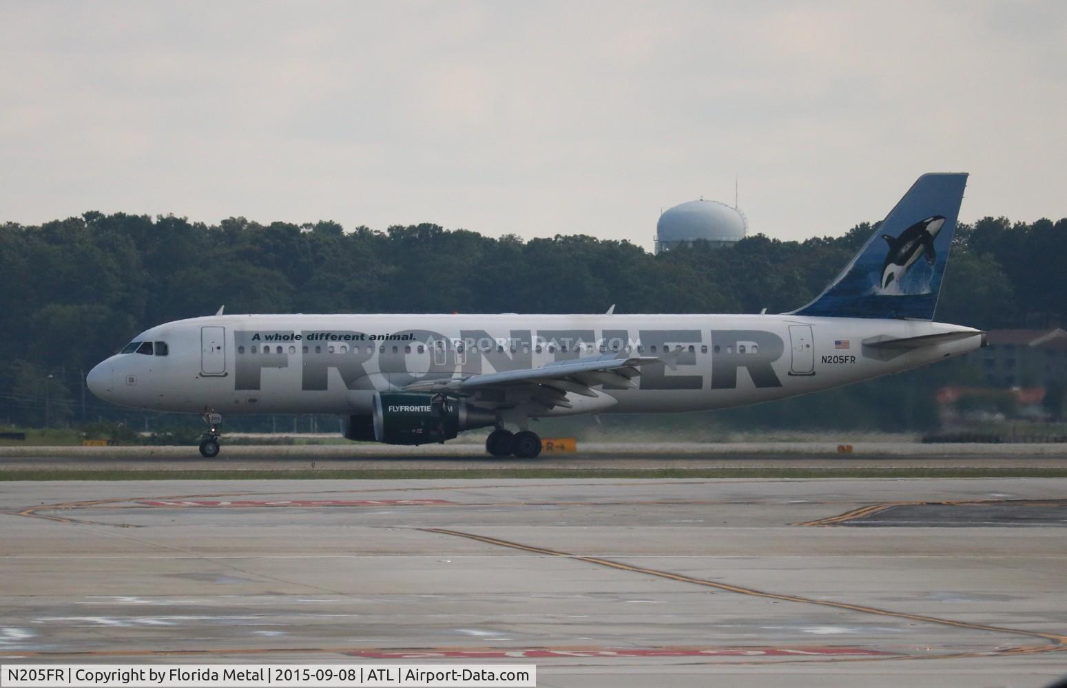 N205FR, 2010 Airbus A320-214 C/N 4253, Ozzy the Orca
