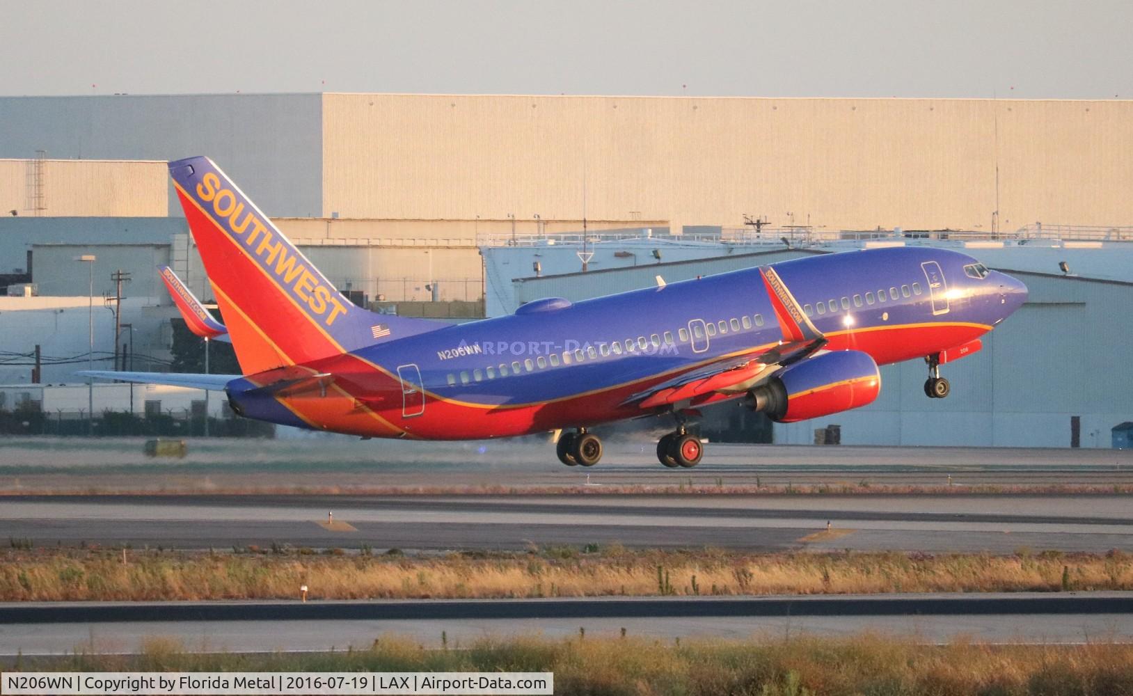 N206WN, 2005 Boeing 737-7H4 C/N 34011, Southwest