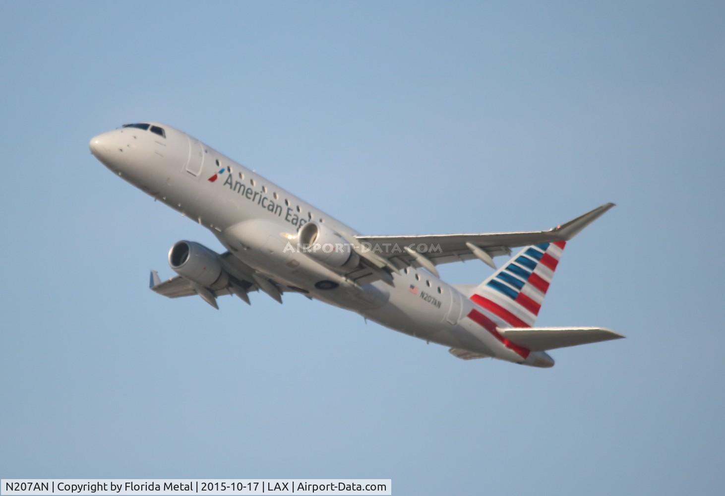 N207AN, 2015 Embraer 175LR (ERJ-170-200LR) C/N 17000490, American Eagle