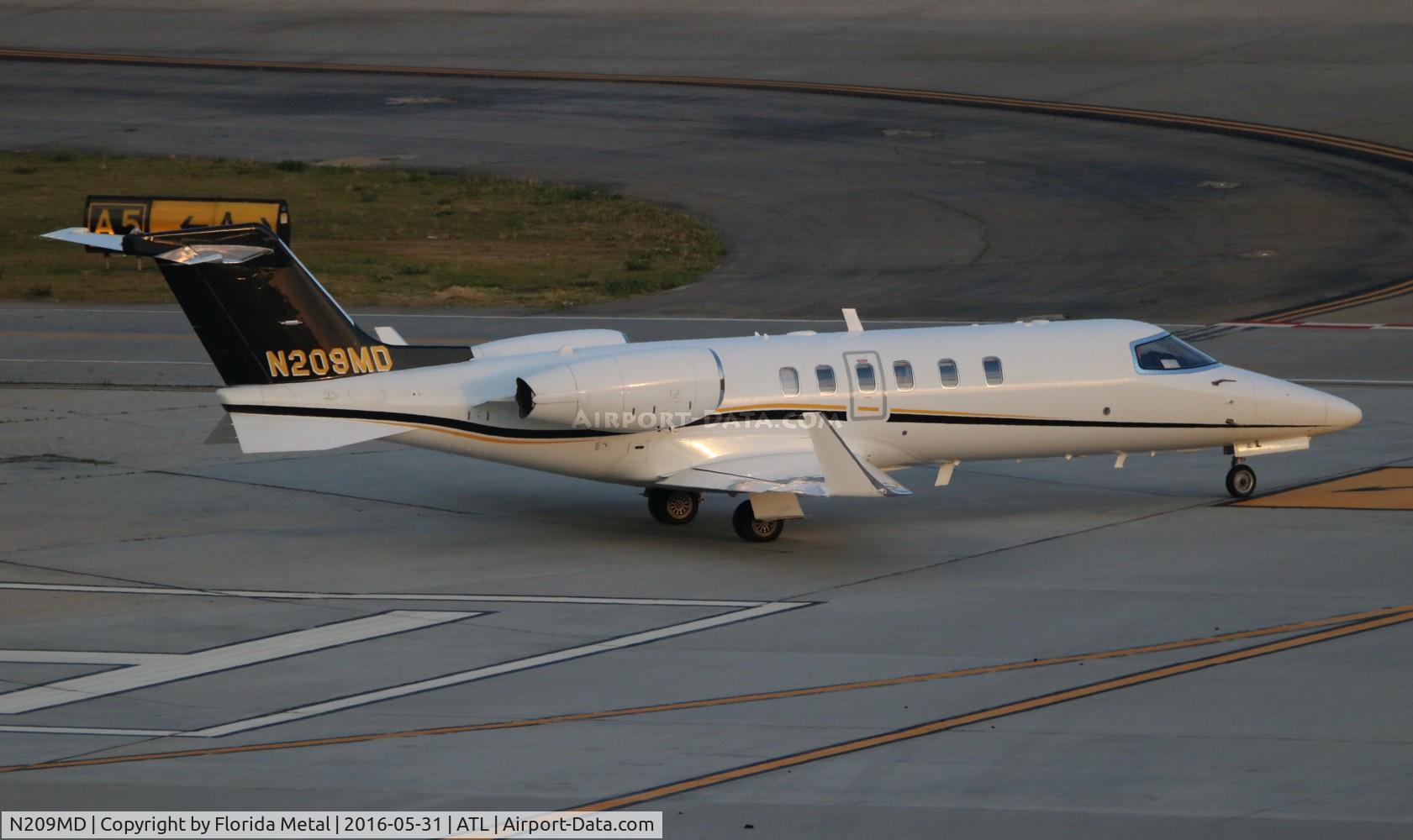 N209MD, Learjet Inc 45 C/N 2127, Lear 40