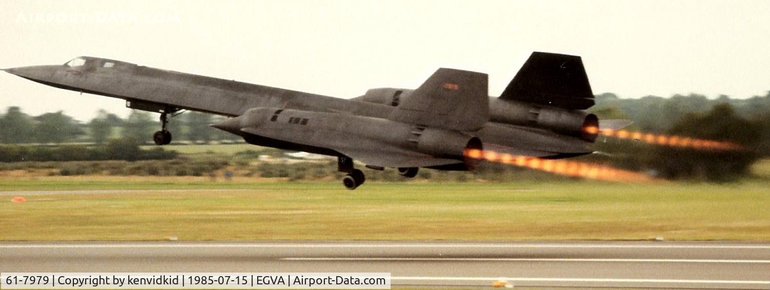 61-7979, Lockheed SR-71A Blackbird C/N 2030, US Air Force departing IAT.