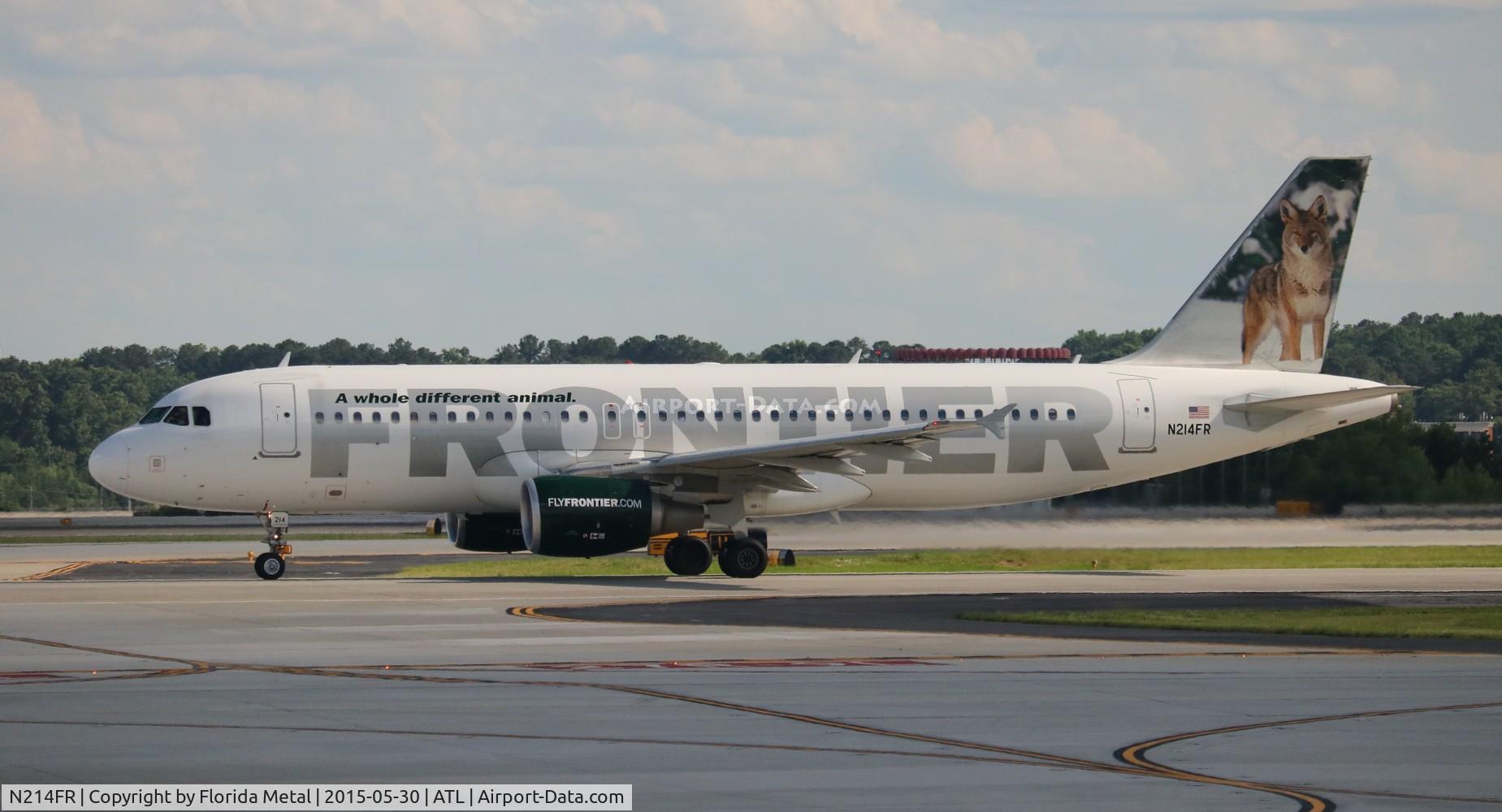 N214FR, Airbus A320-214 C/N 4727, Carl the Coyote