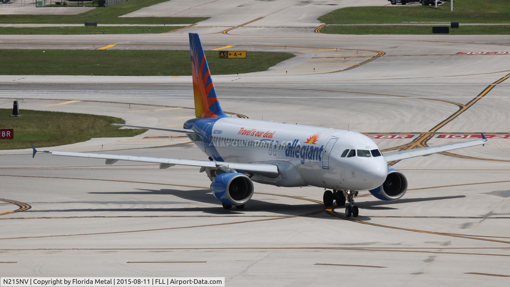 N215NV, 2000 Airbus A320-214 C/N 1292, Allegiant