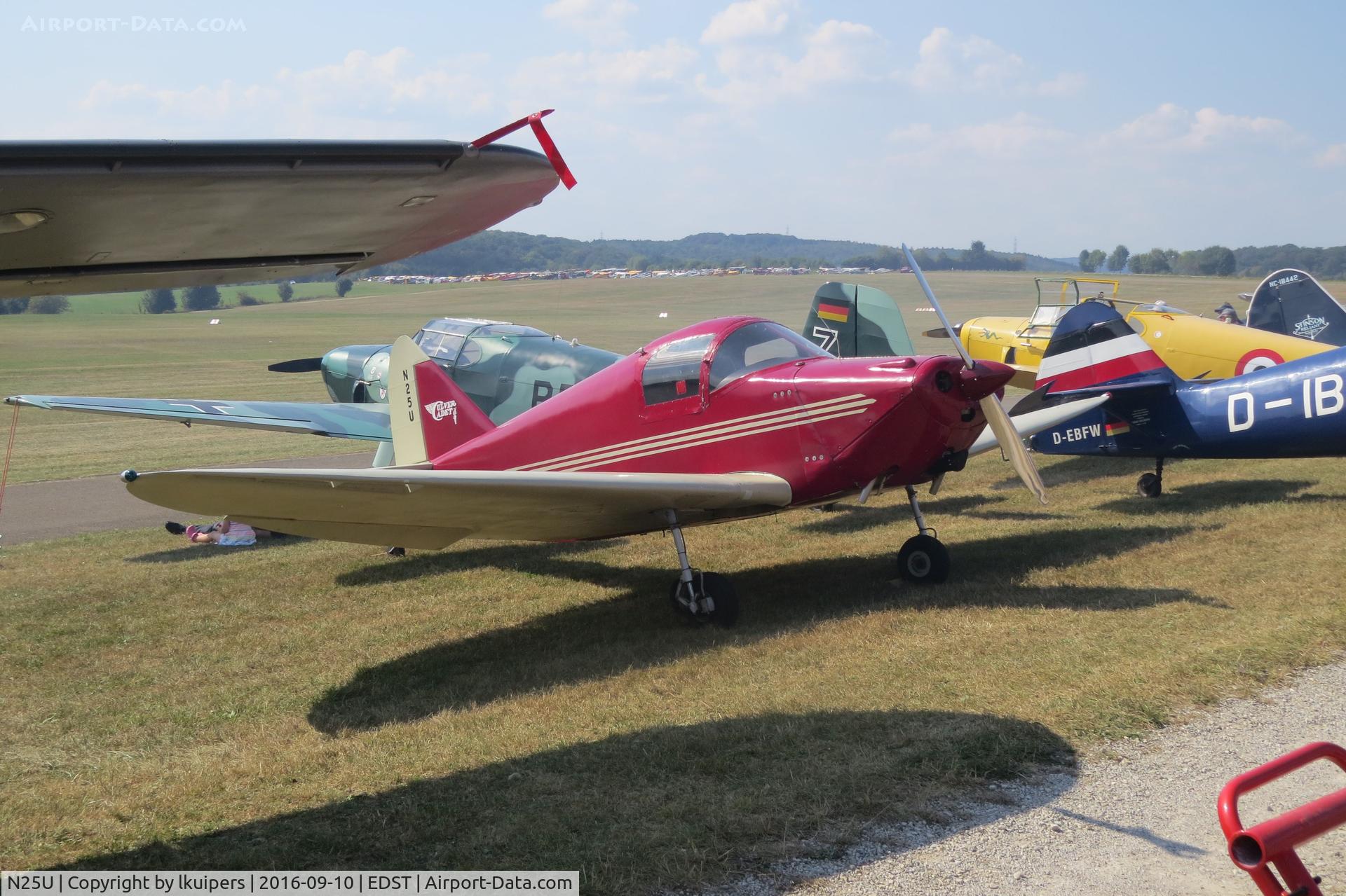 N25U, 1941 Culver LFA C/N 249, At a sunny and hot Old Timer Treffen 2016 at Hahnweide