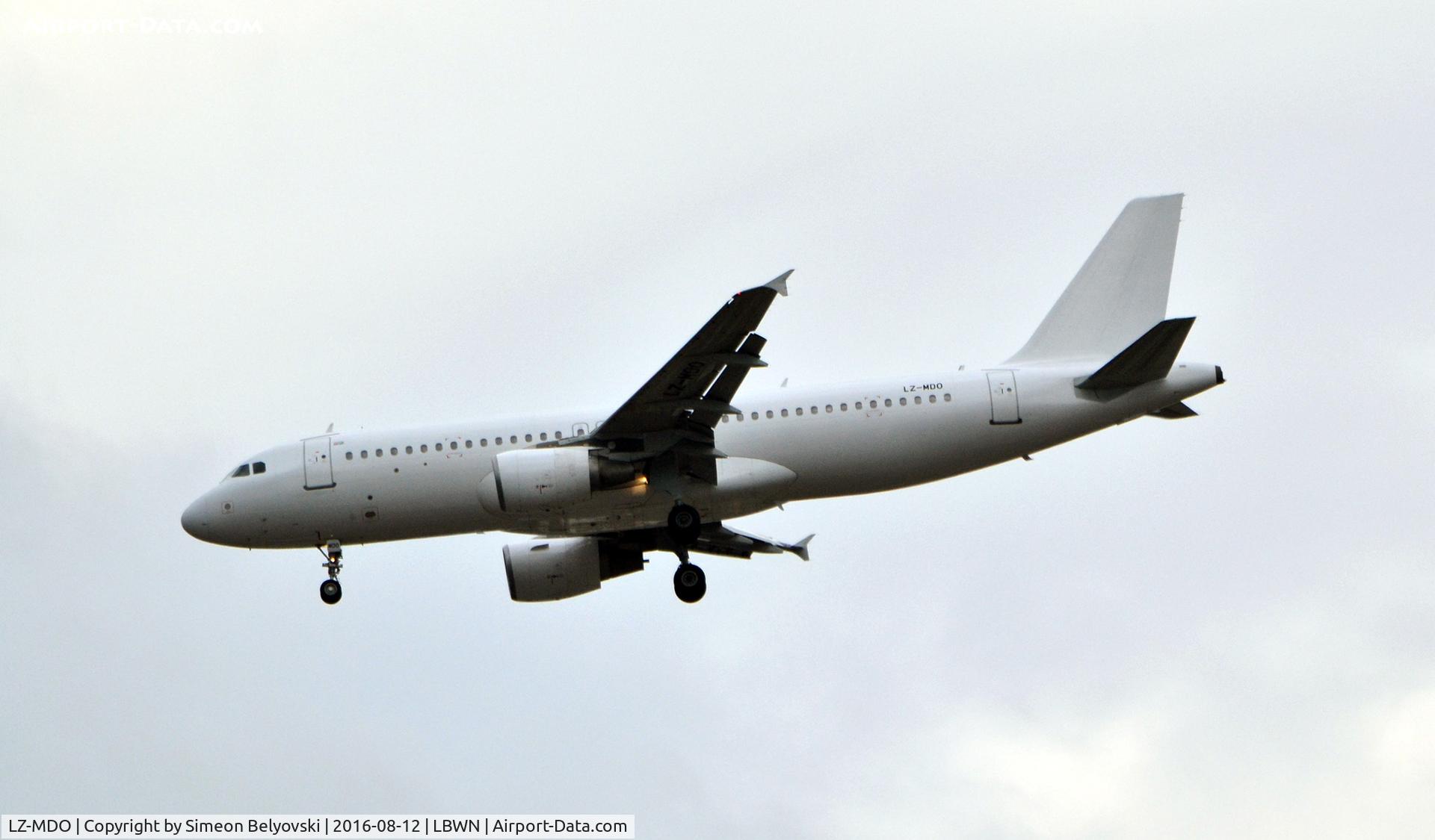 LZ-MDO, 1998 Airbus A320-214 C/N 0879, Landing RWY27 Varna Airport