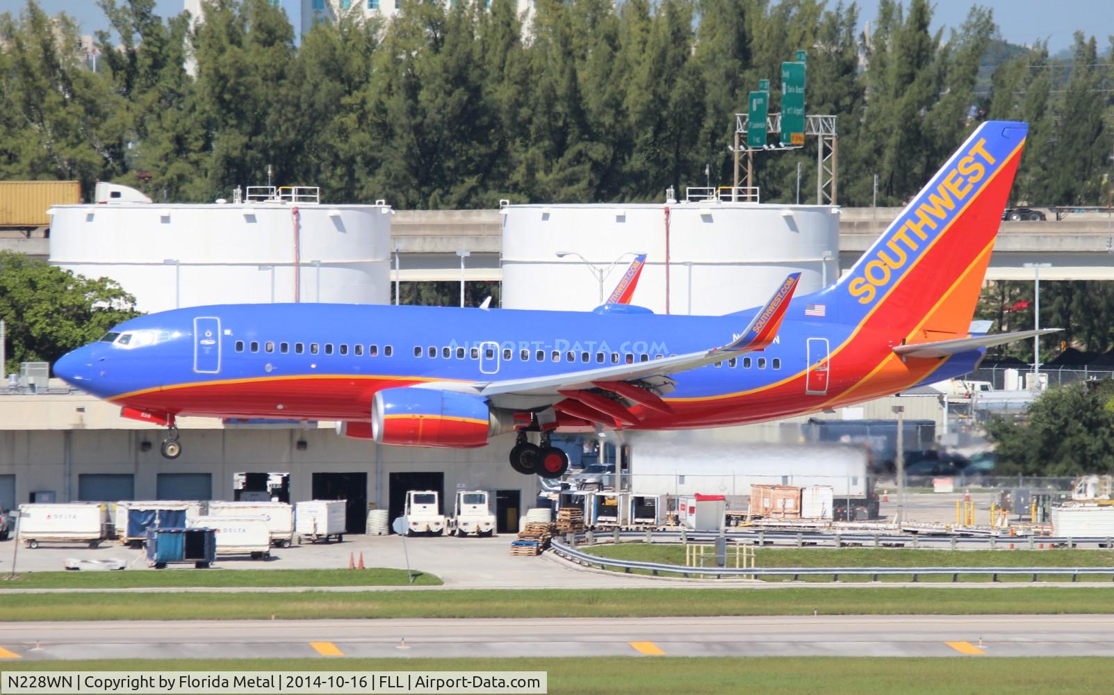N228WN, 2005 Boeing 737-7H4 C/N 32496, Southwest