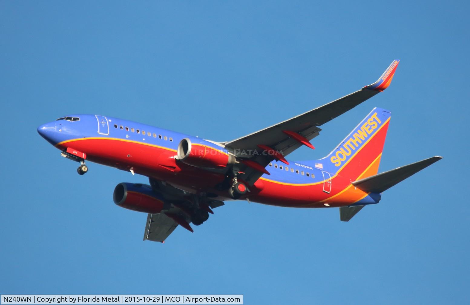 N240WN, 2006 Boeing 737-7H4 C/N 32503, Southwest