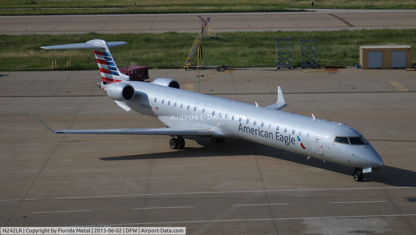 N242LR, 2006 Canadair CRJ-900LR (CL-600-2D24) C/N 15076, American Eagle