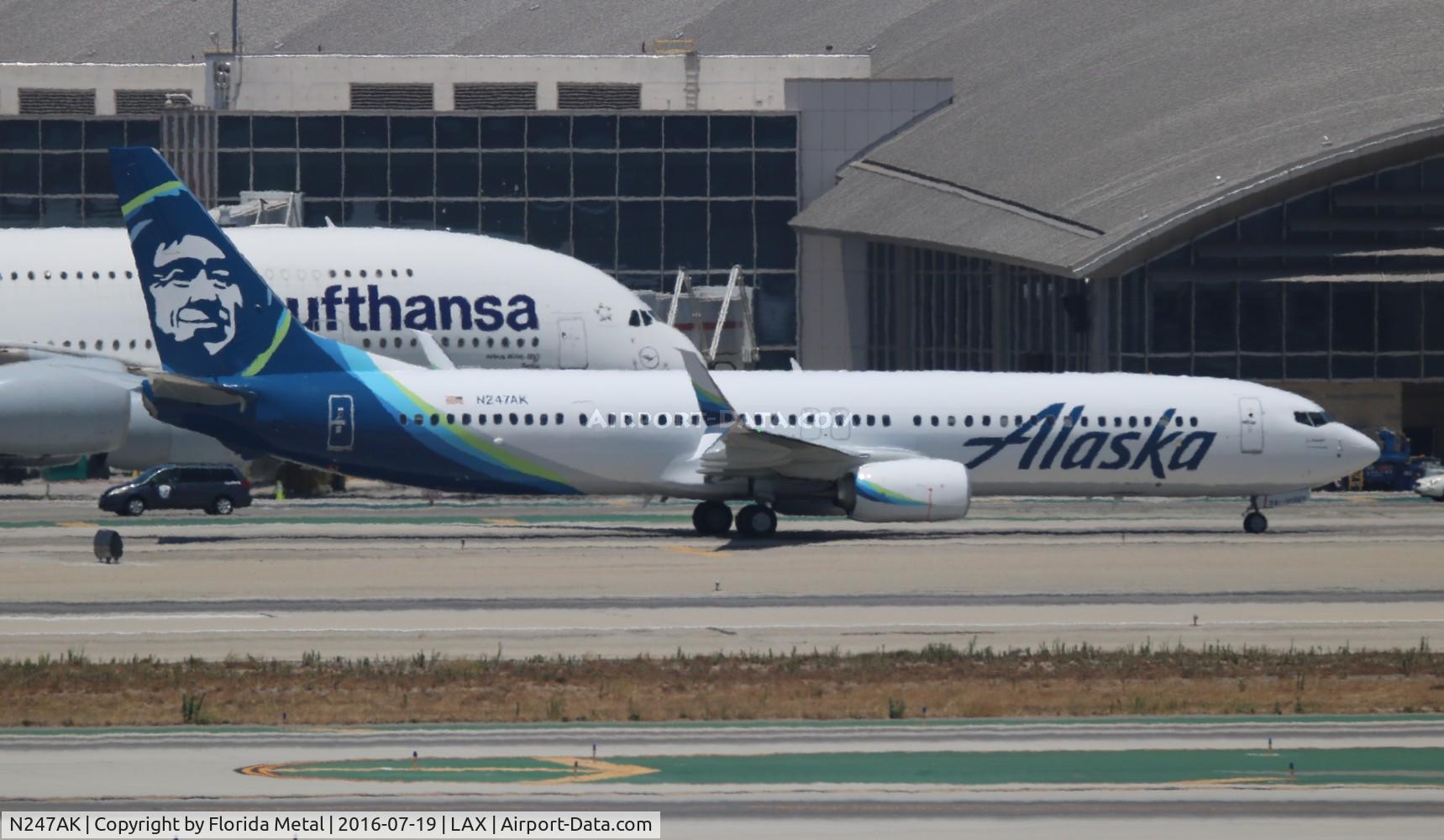 N247AK, 2016 Boeing 737-990/ER C/N 36364, Alaska 737-900